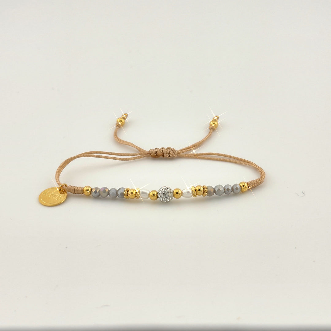 M&D Dutch Grey Crystal Bracelet